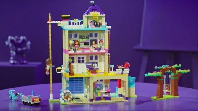 Bộ đồ chơi Lego ngôi nhà tình bạn