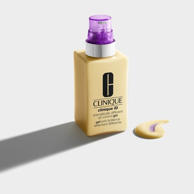 Clinique dramatically different oil control gel